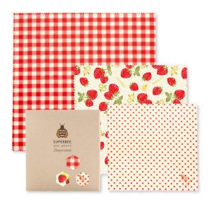 Beeginner-Set-Strawberries-Cream white background